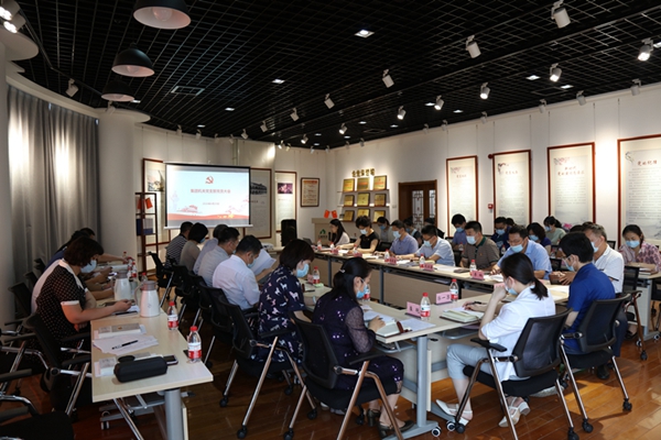 1593593263242323.jpg 支部書(shū)記講黨課.JPG